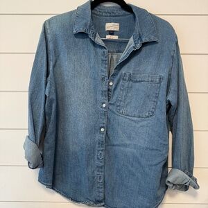 Universal Threads - Denim Button Up - Size L